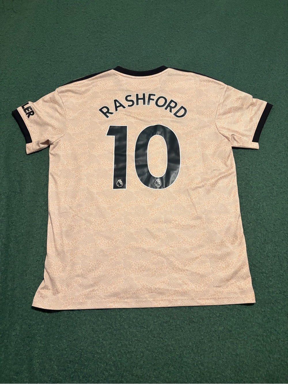 Marcus Rashford Manchester United 19/20 Away Shirt